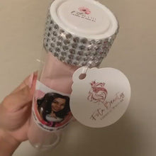 Завантажте та відтворіть відео в засобі перегляду галереї, Sticker Design (can be ONLY purchased with a portrait logo listing)