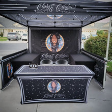 Завантажте зображення в засіб перегляду галереї, Glassware Designer Logo